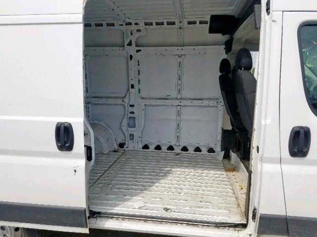 3C6TRVCG4JE112986 - 2018 RAM PROMASTER 白色 照片 6