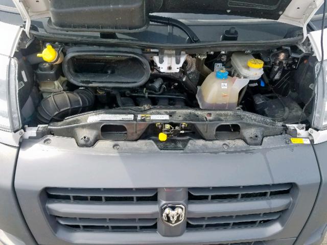 3C6TRVCG4JE112986 - 2018 RAM PROMASTER 白色 照片 7