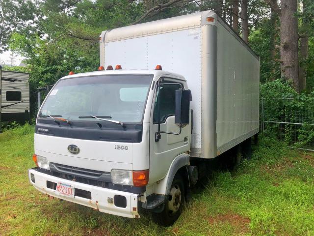 JNAUXU1J62A503026 - 2002 NISSAN DIESEL UD1200 WHITE photo 2