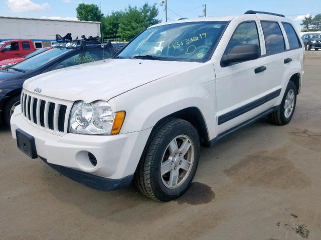 1J4GR48K06C306957 - 2006 JEEP GRAND CHER WHITE photo 2