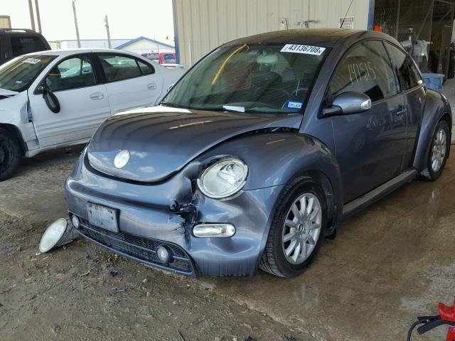 3VWCK31C44M423195 - 2004 VOLKSWAGEN NEW BEETLE 蓝色 照片 2