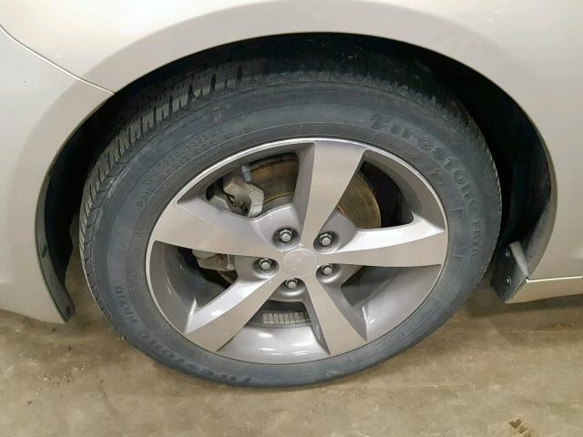 1G1ZC5E00CF274703 - 2012 CHEVROLET MALIBU 1LT GOLD photo 9