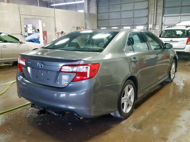 4T1BD1FK4EU123453 - 2014 TOYOTA CAMRY HYBR GRAY photo 4