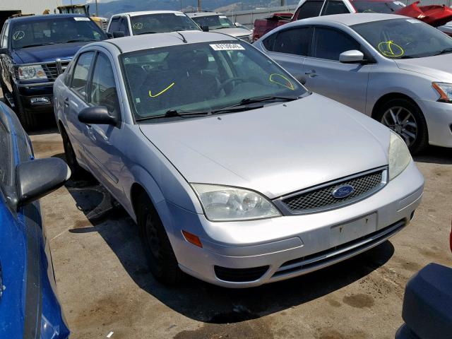 1FAFP34NX7W297949 - 2007 FORD FOCUS ZX4 SILVER photo 1