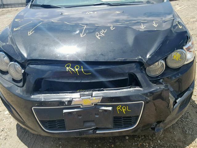 1G1JA5SH8D4125563 - 2013 CHEVROLET SONIC LS 黑色 照片 9