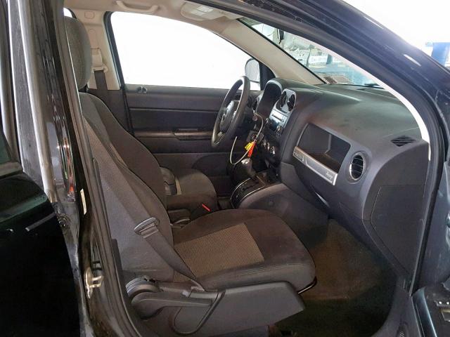 1C4NJDBB0ED879895 - 2014 JEEP COMPASS SP შავი ფოტო 5