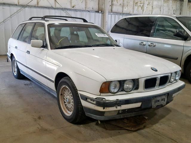 WBAHK2316RGF80615 - 1994 BMW 530 IT WHITE photo 1