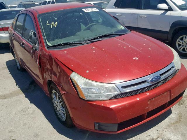 1FAHP35N49W260597 - 2009 FORD FOCUS SE RED photo 1