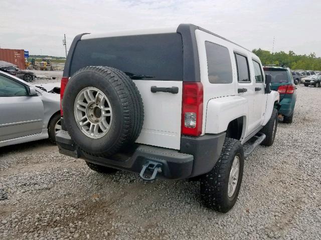 5GTDN13E778179187 - 2007 HUMMER H3 WHITE photo 4