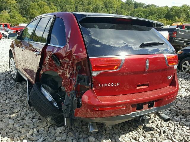 2LMDJ6JK9EBL16522 - 2014 LINCOLN MKX RED photo 3