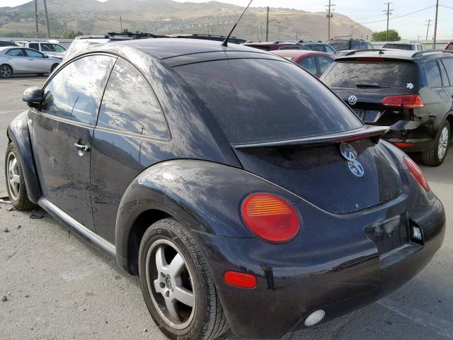 3VWCD21C2YM467769 - 2000 VOLKSWAGEN NEW BEETLE შავი ფოტო 3