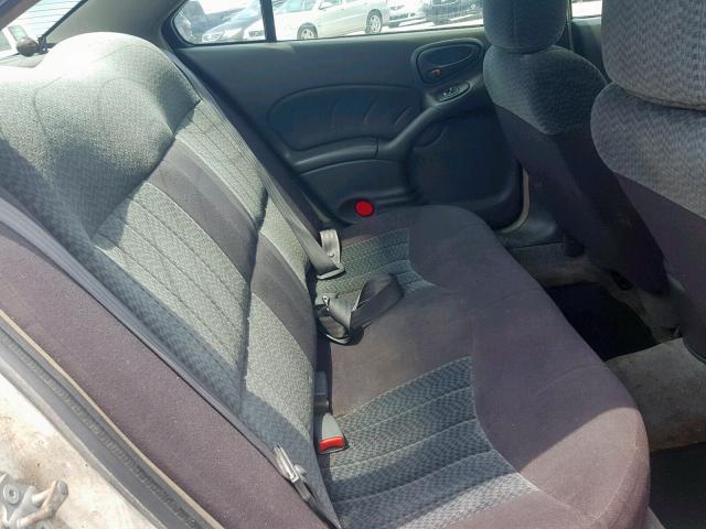 1G2NE52E05M102500 - 2005 PONTIAC GRAND AM S WHITE photo 6