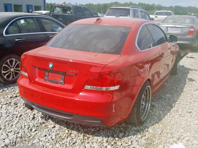 WBAUC9C55BVM11112 - 2011 BMW 135 I RED photo 4