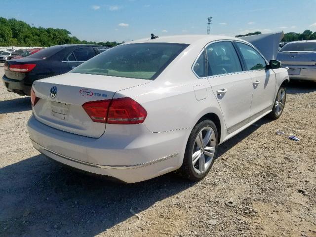 1VWBN7A31EC117911 - 2014 VOLKSWAGEN PASSAT SE WHITE photo 4