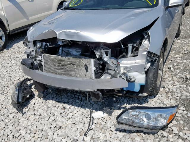 1G11C5SA9GF144600 - 2016 CHEVROLET MALIBU LIM 银色 照片 9