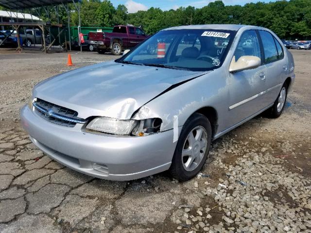 1N4DL01D3WC215637 - 1998 NISSAN ALTIMA XE SILVER photo 2