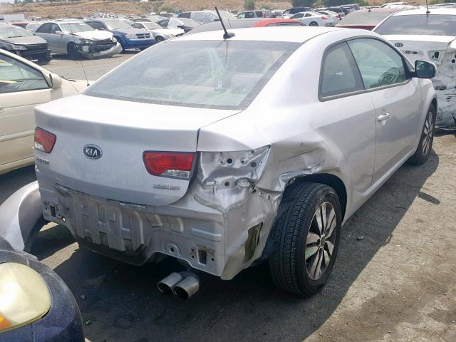 KNAFU6A21D5702027 - 2013 KIA FORTE EX SILVER photo 4