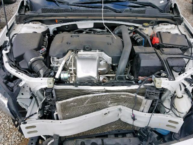 1G1ZE5SX6JF196825 - 2018 CHEVROLET MALIBU PRE WHITE photo 7