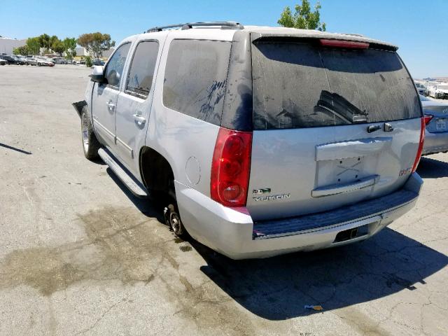 1GKS1AE02BR233272 - 2011 GMC YUKON SLE GRAY photo 3