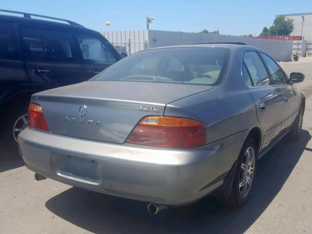 19UUA5666YA042333 - 2000 ACURA 3.2TL GRAY photo 4