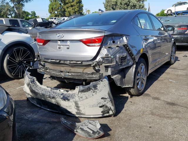 5NPD84LF1JH315427 - 2018 HYUNDAI ELANTRA SE GRAY photo 4