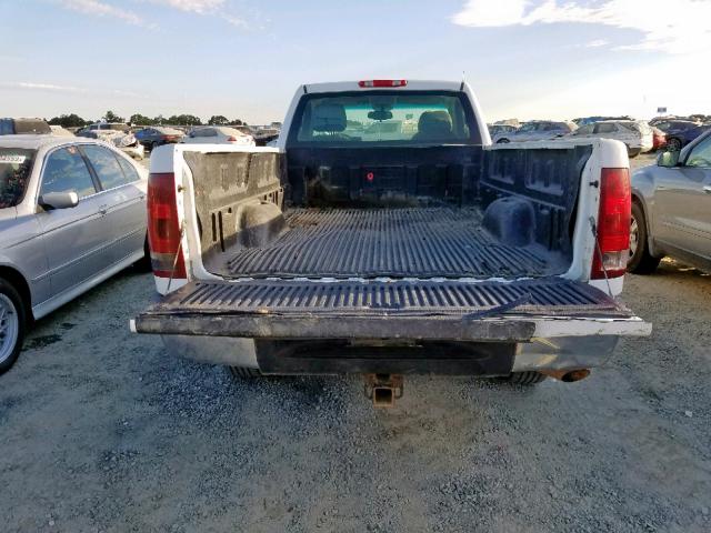 1GTHC24K57E564998 - 2007 GMC SIERRA C25 WHITE photo 6