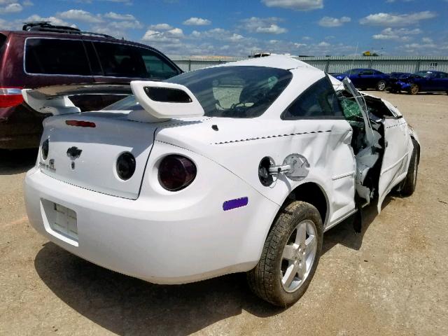 1G1AL15F167757481 - 2006 CHEVROLET COBALT WHITE photo 4