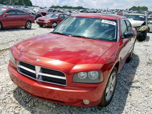 2B3LK33G08H328643 - 2008 DODGE CHARGER SX RED photo 2