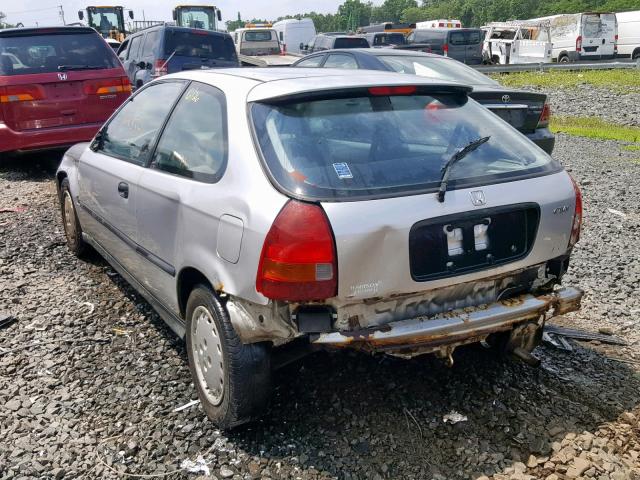 2HGEJ6443VH116252 - 1997 HONDA CIVIC DX SILVER photo 3