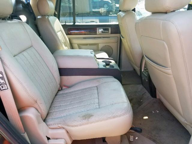 5LMFU28R03LJ38078 - 2003 LINCOLN NAVIGATOR შავი ფოტო 6