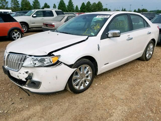 3LNDL2L37CR811241 - 2012 LINCOLN MKZ HYBRID WHITE photo 2