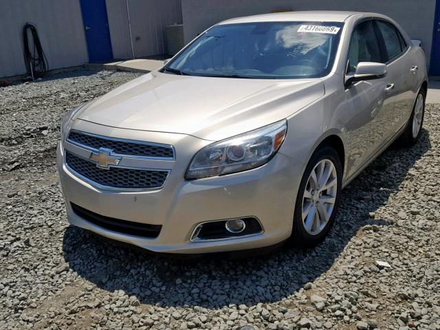 1G11H5SA6DF289655 - 2013 CHEVROLET MALIBU LTZ ოქროსფერი ფოტო 2