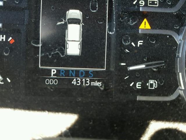 5TFTY5F14JX010090 - 2018 TOYOTA TUNDRA DOU WHITE photo 8