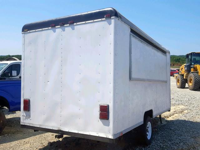 4D6EBT412SA002167 - 2000 CARGO TRAILER WHITE photo 4