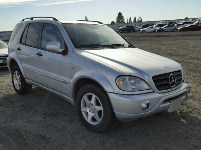 4JGAB54E81A270554 - 2001 MERCEDES-BENZ ML 320 SILVER photo 1