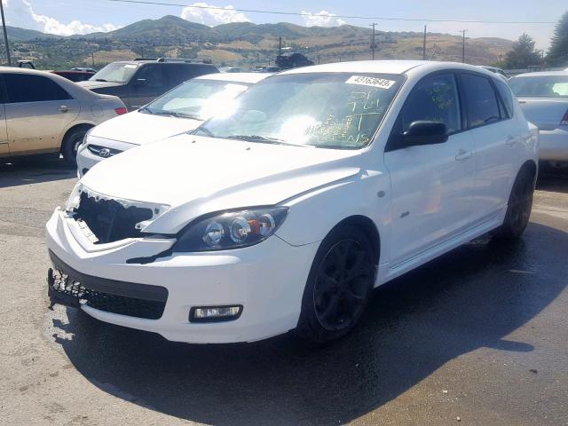 JM1BK343181145059 - 2008 MAZDA 3 HATCHBAC WHITE photo 2