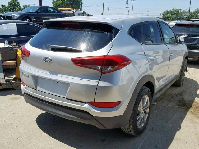 KM8J23A43HU541657 - 2017 HYUNDAI TUCSON SE SILVER photo 4