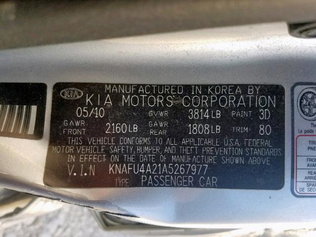 KNAFU4A21A5267977 - 2010 KIA FORTE EX SILVER photo 10