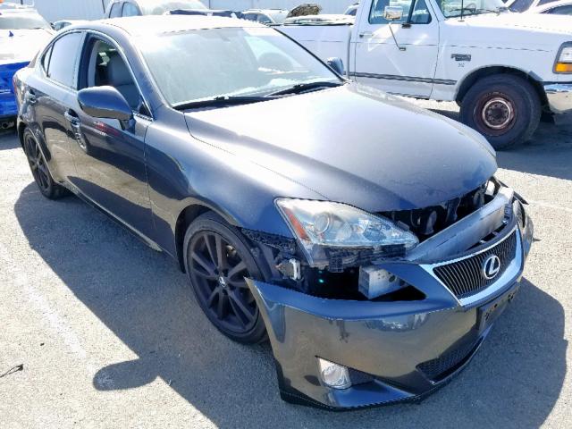 JTHBK262062021076 - 2006 LEXUS IS 250 CHARCOAL photo 1