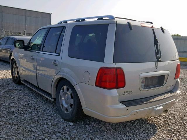 5LMFU28596LJ11334 - 2006 LINCOLN NAVIGATOR أبيض صورة 3