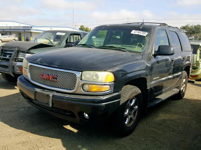 1GKEK63U82J326857 - 2002 GMC DENALI BLACK photo 2