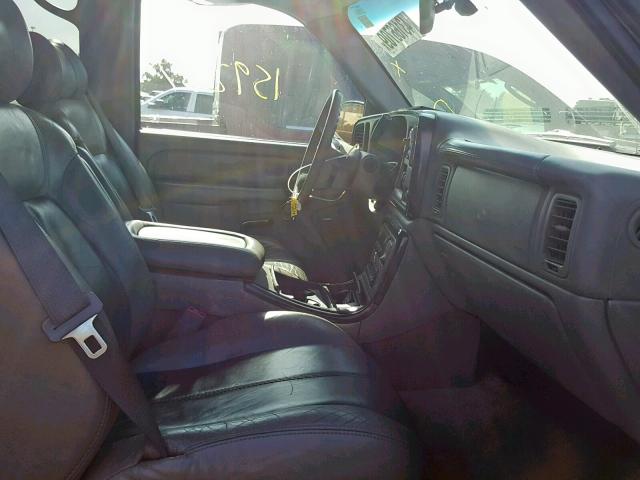 1GKEK63U82J326857 - 2002 GMC DENALI BLACK photo 5