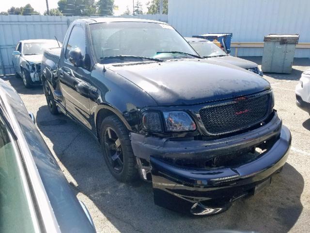 2FTZF07342CA37716 - 2002 FORD F150 SVT L BLACK photo 1