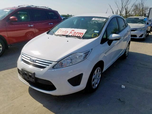 3FADP4BJ0DM225151 - 2013 FORD FIESTA SE WHITE photo 2