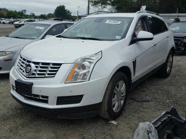 3GYFNBE33GS582411 - 2016 CADILLAC SRX LUXURY WHITE photo 2