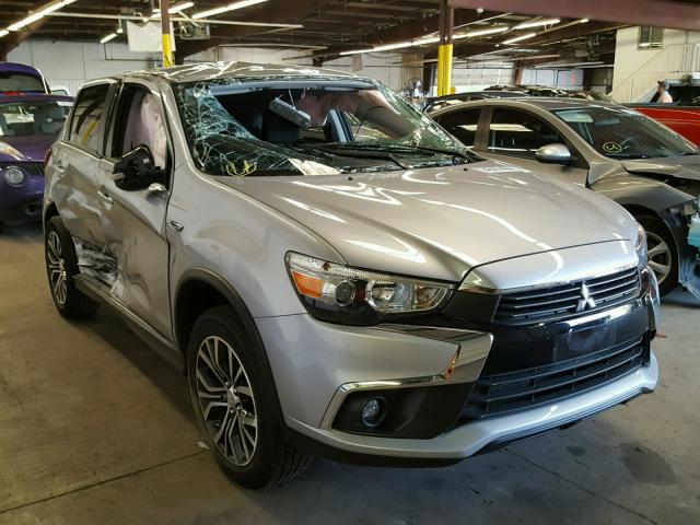 JA4AR3AW1GZ044085 - 2016 MITSUBISHI OUTLANDER SILVER photo 1