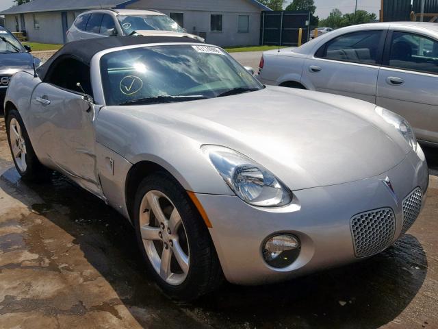 1G2MB33B66Y000562 - 2006 PONTIAC SOLSTICE SILVER photo 1