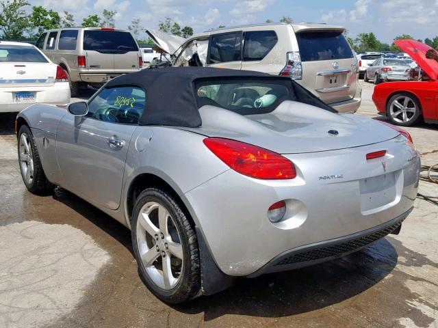 1G2MB33B66Y000562 - 2006 PONTIAC SOLSTICE SILVER photo 3