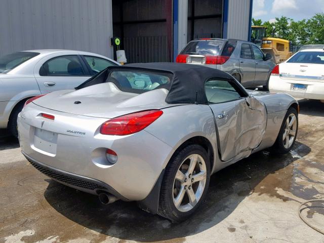 1G2MB33B66Y000562 - 2006 PONTIAC SOLSTICE SILVER photo 4