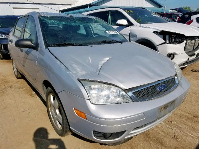 1FAHP34N77W145622 - 2007 FORD FOCUS ZX4 SILVER photo 1